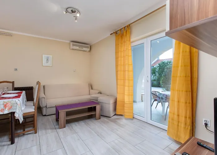 Schoene Mira 1 Mit Terrasse By Interhome Apartment Punat