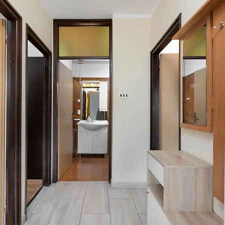 Appartement Schoene Mira 1 Mit Terrasse By Interhome Punat